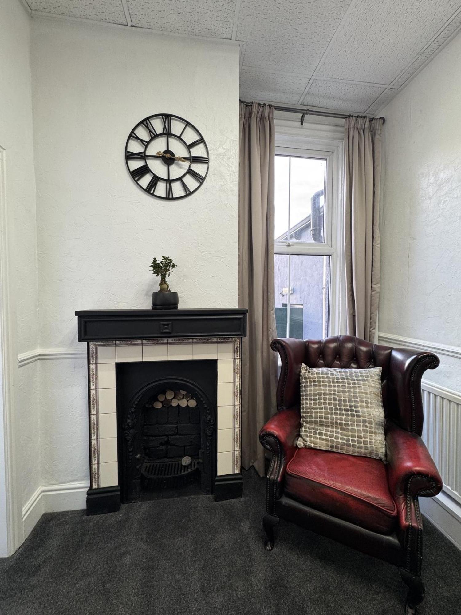 The Wickham Arms Hotel Cleckheaton Ruang foto